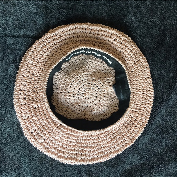 Steve Madden Blush Crochet Beret - Picture 4 of 6